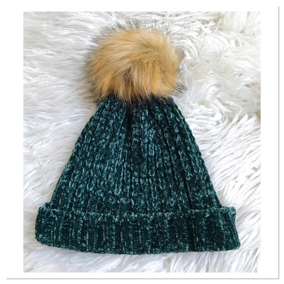 Express Pom Pom Knit Velour Beanie Green One Size Adult - Picture 6 of 8